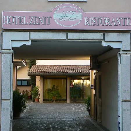 Zenit Ristorante Hotel 3*
